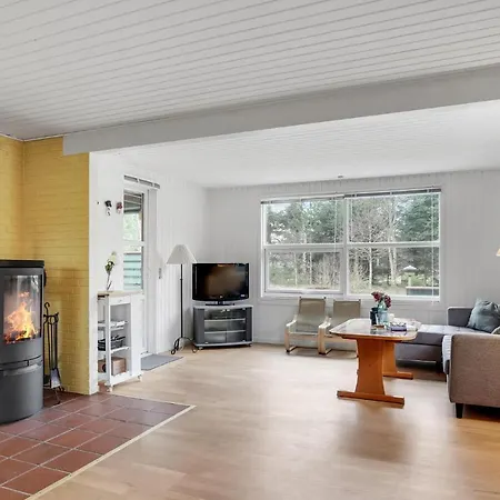 Beautiful In With Kitchen *