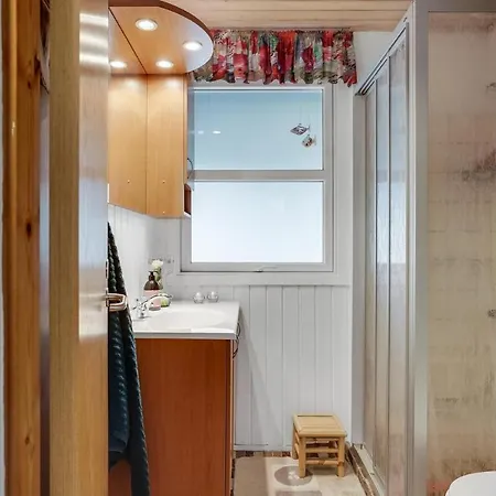 Beautiful In With Kitchen Hébergement de vacances